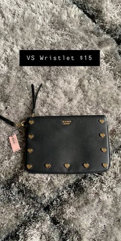 VS Wristlet