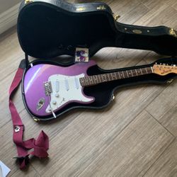 huntington electric guitar with case with amp stereo 