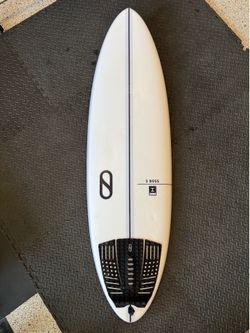 5'6" Firewire Tomo Revo Surfboard great condition!