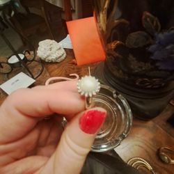 I Have A Beautiful Pearl Ring With Cubic Zirconia