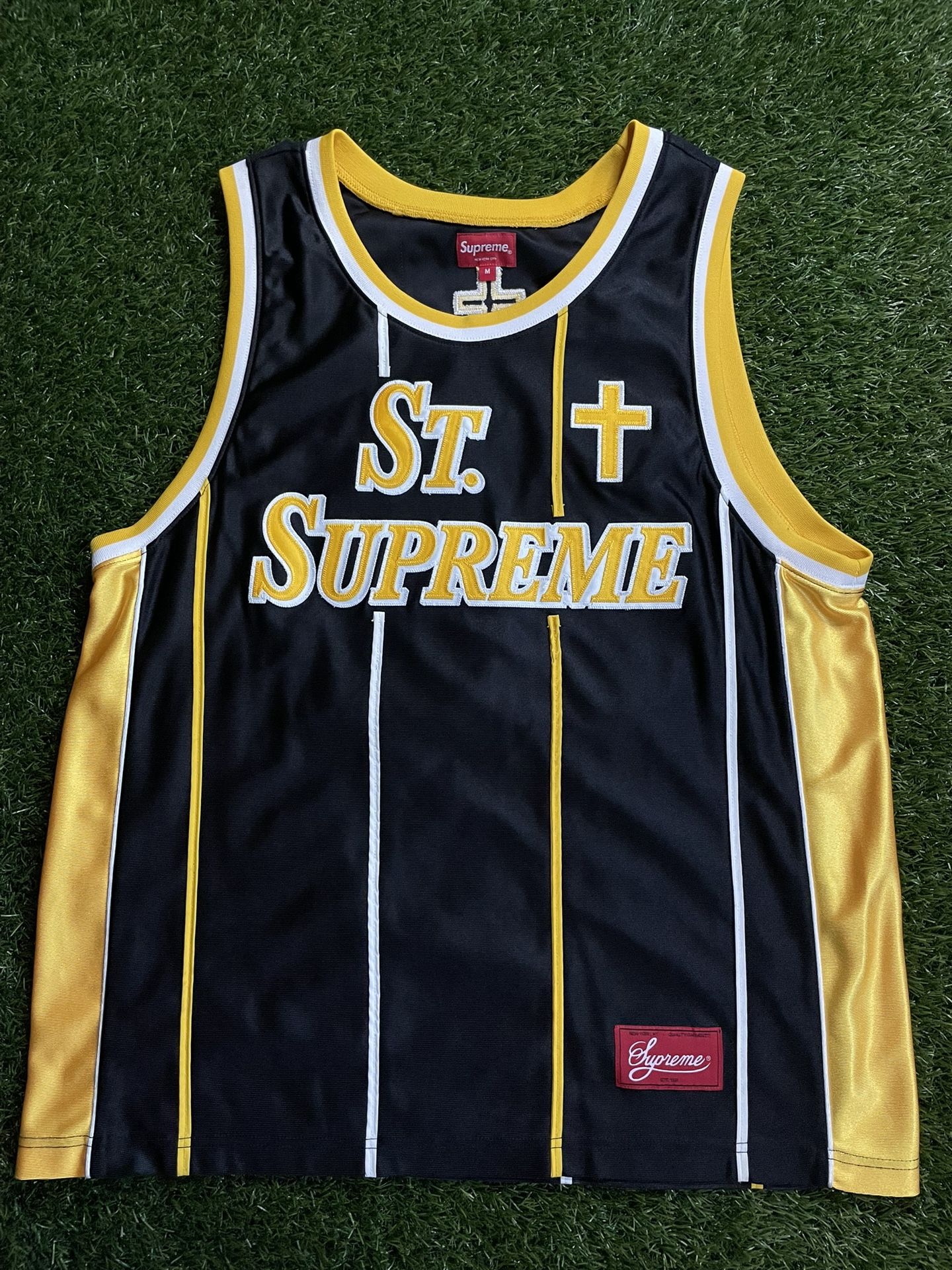 Supreme Basketball Jersey - St Supreme - Medium