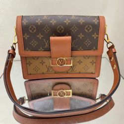 Louis Vuitton Davni Collection Crossbody Bag
