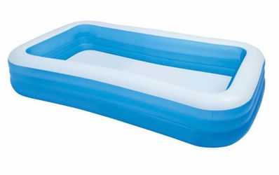 Rectangular Family Pool