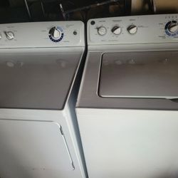 GE Washer And Dryer Set
