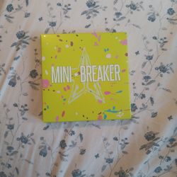 Jefree Star Makeup Palette