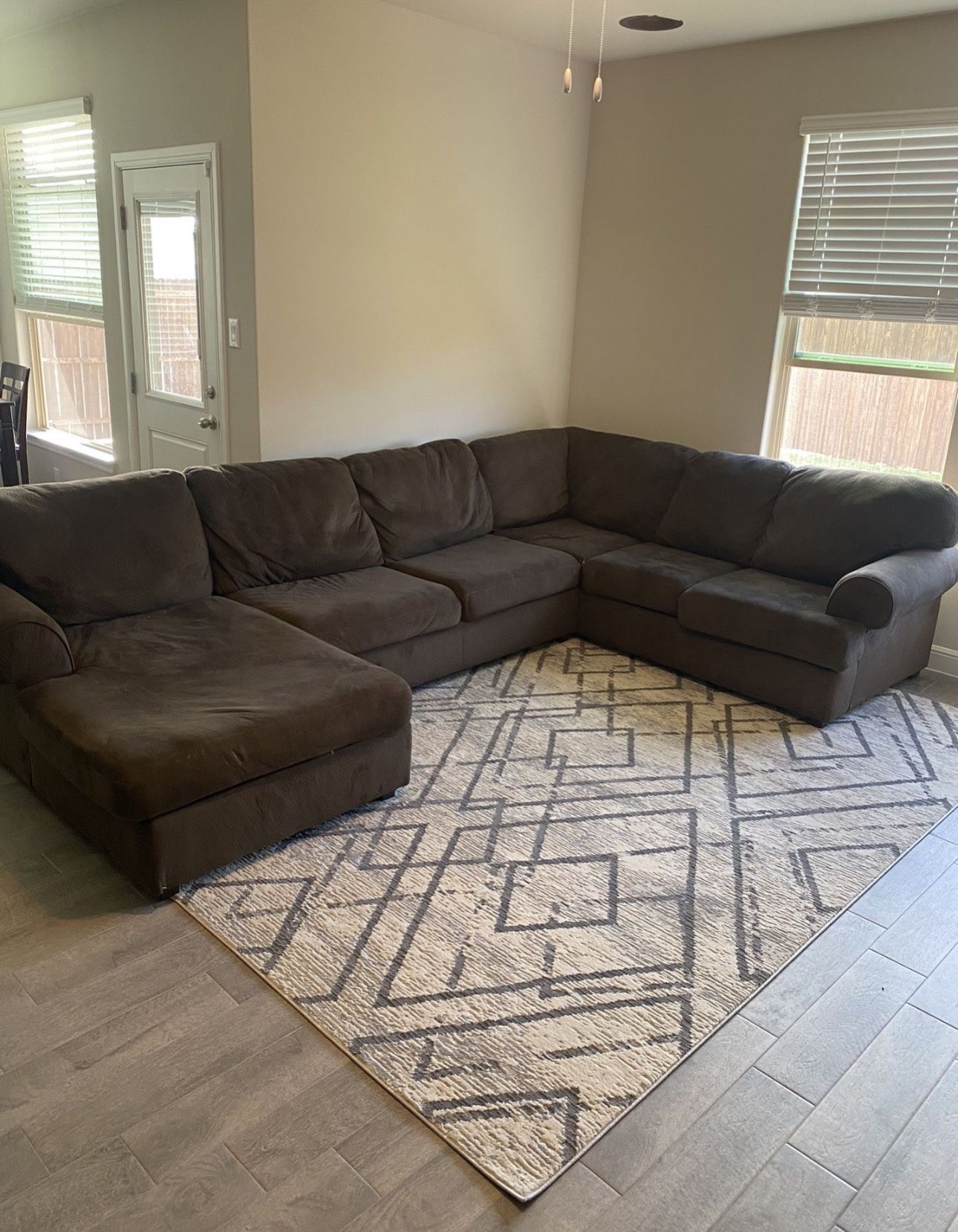 Ashley Furniture Sectional Couch - FREE DELIVERY WITH FULL PRICE!