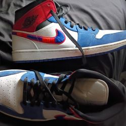 Used But Very Good Condition Nike's 