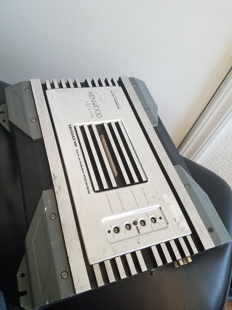 KENWOOD eXcelon 1600 watt mono power amp