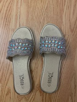 women sandals