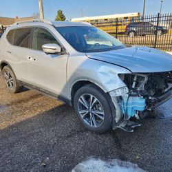 2020 NISSAN ROGUE........salvage 