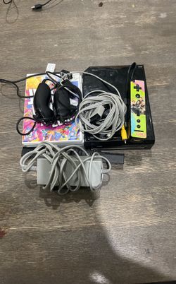 Wii With 3 Games, And Controller