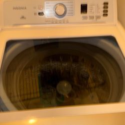 Washing Machine 1 Year Old  Insignia