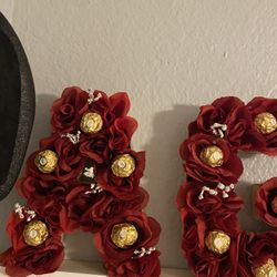 Custom Names Or Initial 