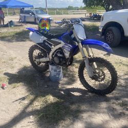 Yamaha  yz 250  (contact info removed) 