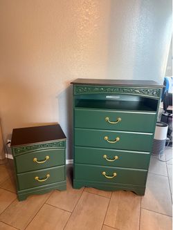 Royal Green Dresser Set – Fully Refinished | $300