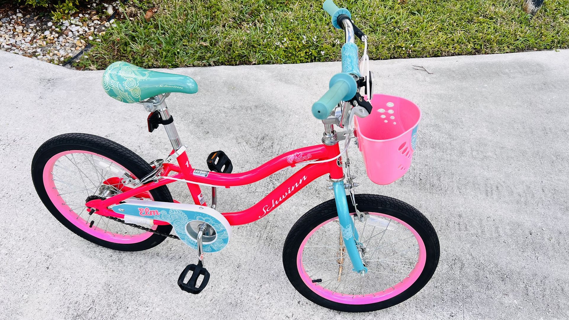 Schwinn Girls Bike