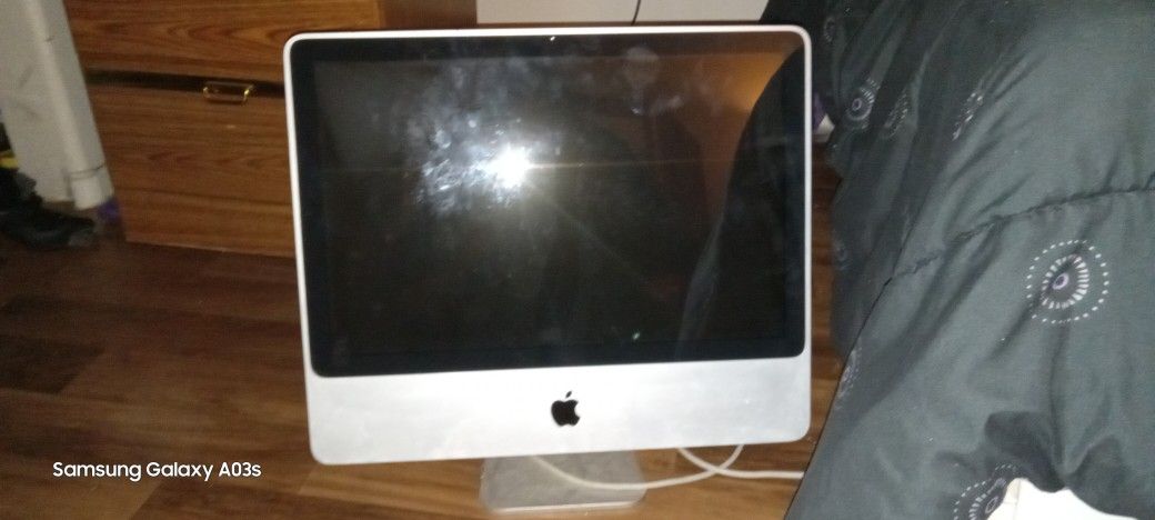 Apple Desktop Computer,and Toshiba Laptop 
