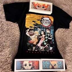 Demon Slayer T-Shirt /W Collectable 3D Desk Boxes