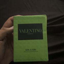 valentino perfume 
