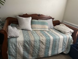 Victorian Style Heavy Duty Antique Bed 500.00
