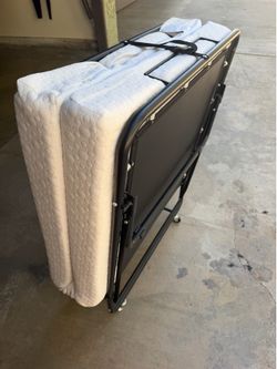 *FREE* Portable folding bed cot with movable wheels