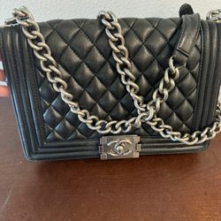 Chanel Cross Body boy bag