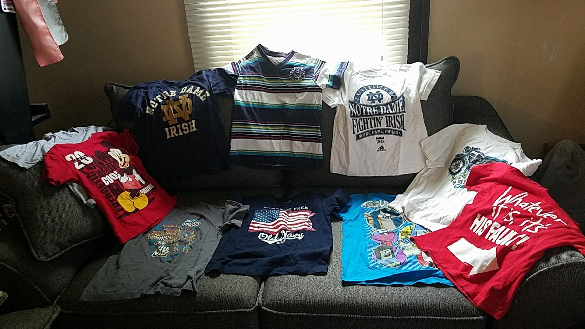 Boys size 5 shirts