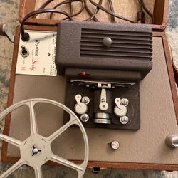   Vintage Keystone Sixty K 60 8MM Film Movie Projector Works Runs & Lamp
