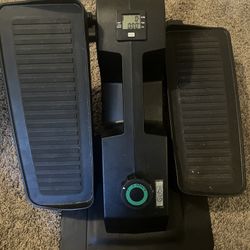 Cubii jr Under Desk Elliptical (no Mat)