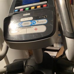Escalade Exercise Machine 