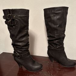 Dress Boot - Size 8 - Pull On