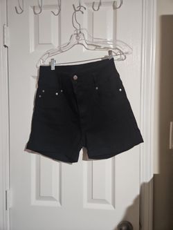 Woman's Shorts