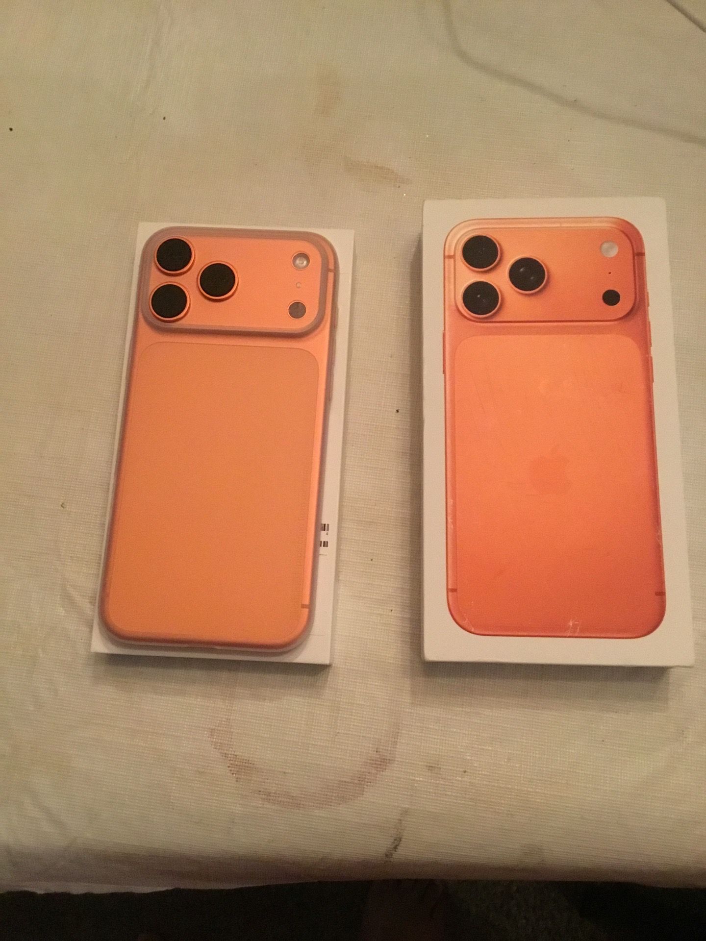 iPhone 17 pro max 256gb orange ATT