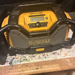 Dewalt Bluetooth Radio