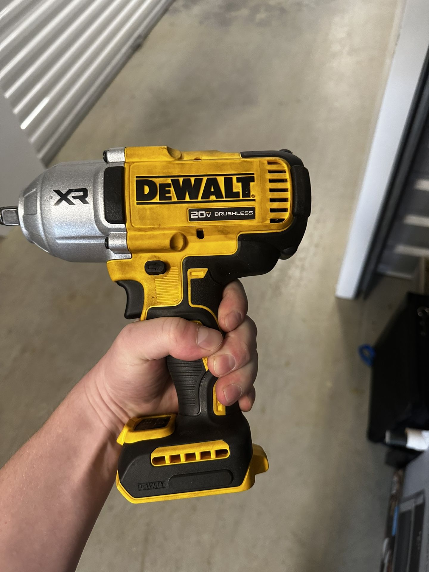 Dewalt 20v 1/2” Impact Wrench