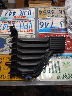 22-25 Silverado 1500 Right Side Air Duct Cover Aftermarket