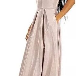 B. Darlin Juniors' Sparkle Plunge Ball Gown