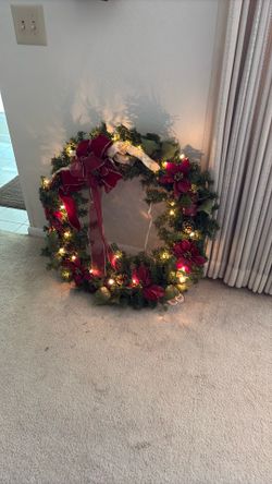 Lit Christmas Wreath