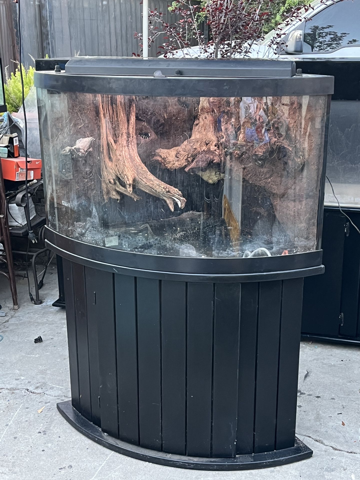 50 GALLONS FISH TANK FOR SALE!!!