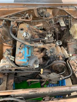 1970 Mopar slant 6 Engine and Transmission 63,000 miles