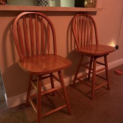 Wooden Swivel Bar Stools