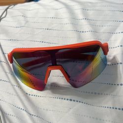 Polarized Glasses 