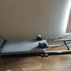 Pilates Reformer