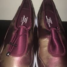 Avon Memory Foam Sneaker