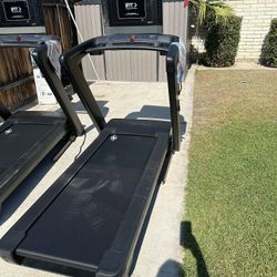 New Nordictrack Commercial Treadmills 1250 New Model Price EACH $950