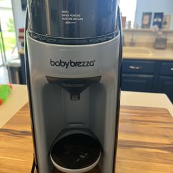 Baby Brezza Formula Pro Advanced