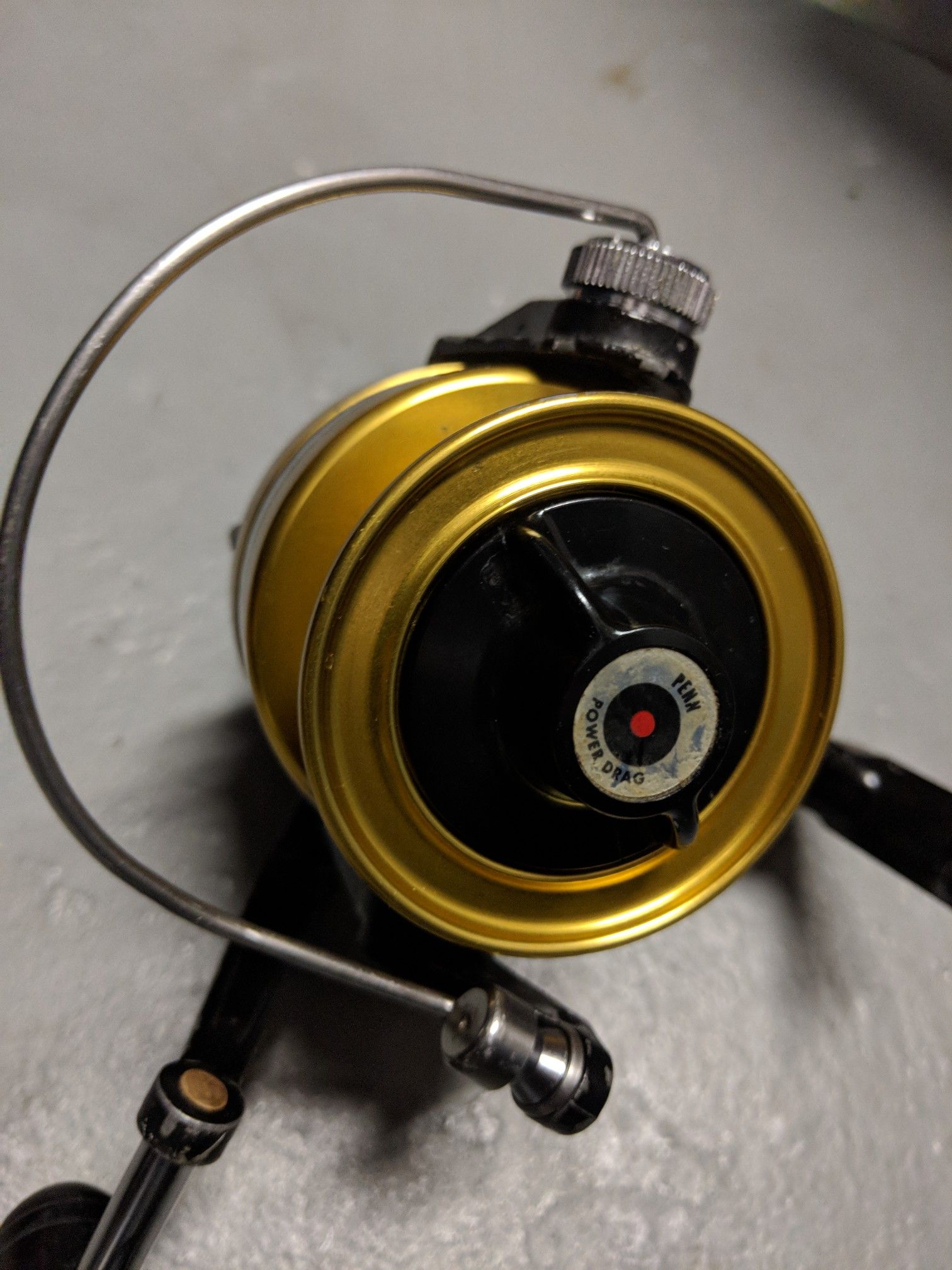 Penn 650 SS Spinning Reel. Works great. Ready for fishing.