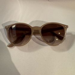 Preowned  Ray-Ban RB4305 model in the color "Opal Beige" with Brown Gradient lenses