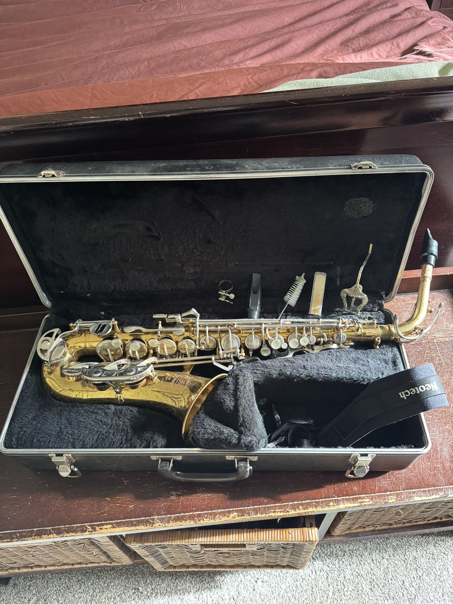 Bundy 2 Selmer Saxophone 