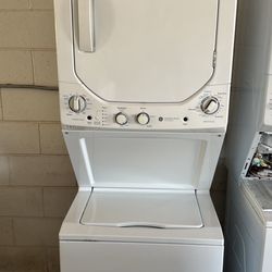 24 Inch Ge 240 V Stack Washer And Dryer Combo